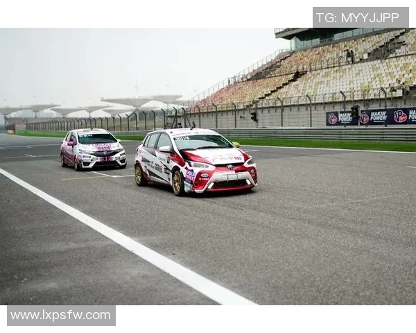 广州羽毛球队在洲际杯积分榜上以64分稳居第一名展现强劲实力